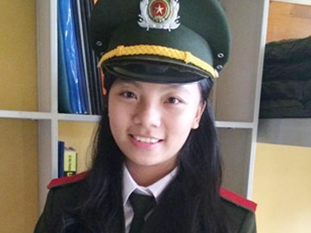 Nu thu khoa Hoc vien Chinh tri Cong an nhan dan hinh anh