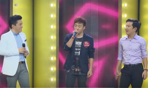 Man gia giong ca si cua Thai Son hut dan mang hinh anh