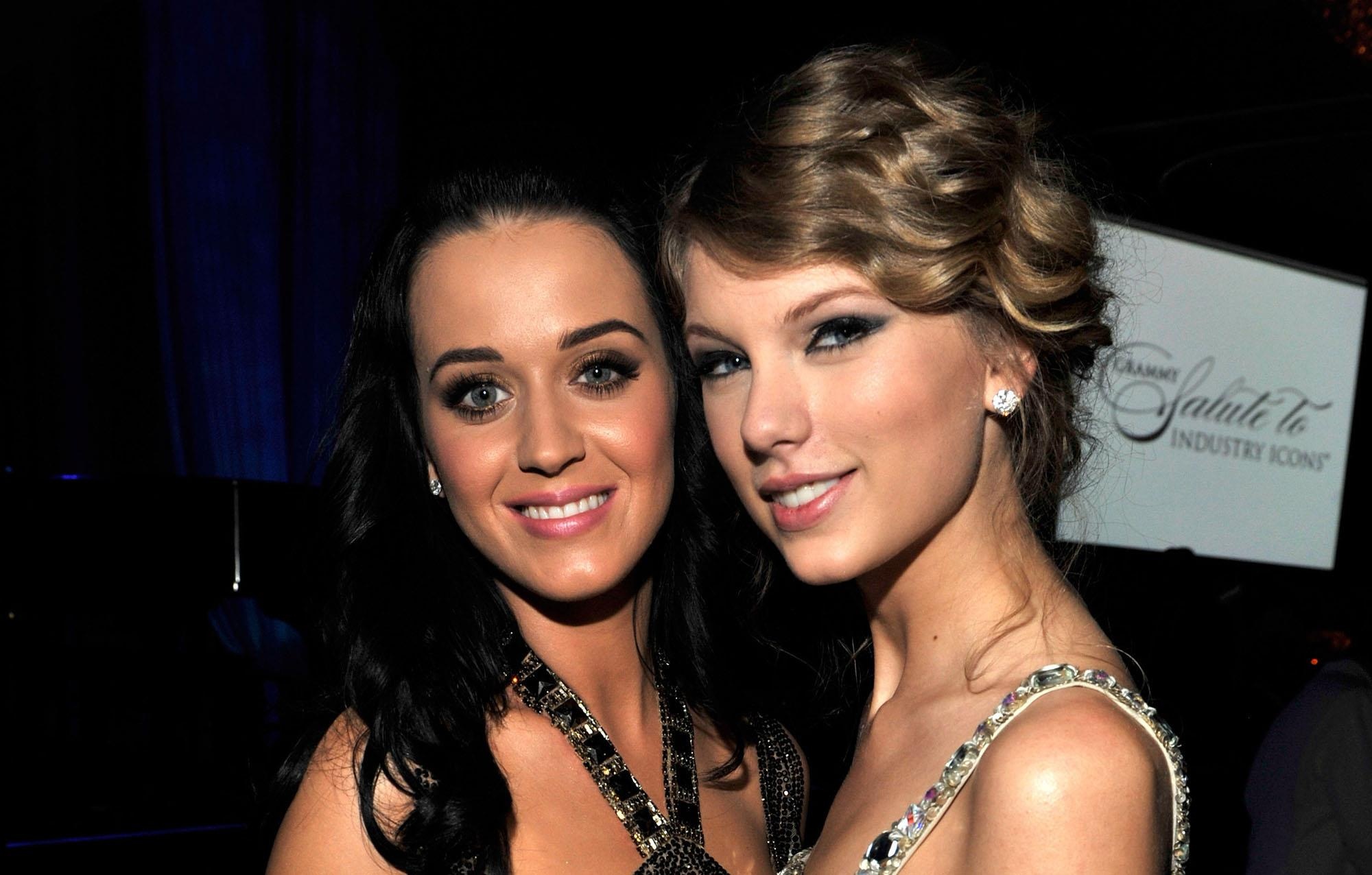 Katy Perry mời Taylor Swift dự đám cưới ảnh 1 Katy Perry moi Taylor Swift du dam cuoi anh 1