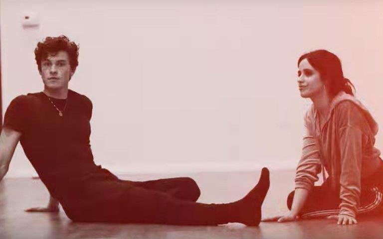 Shawn Mendes va Camila Cabello luyen vu dao cho MV 'Senorita' hinh anh