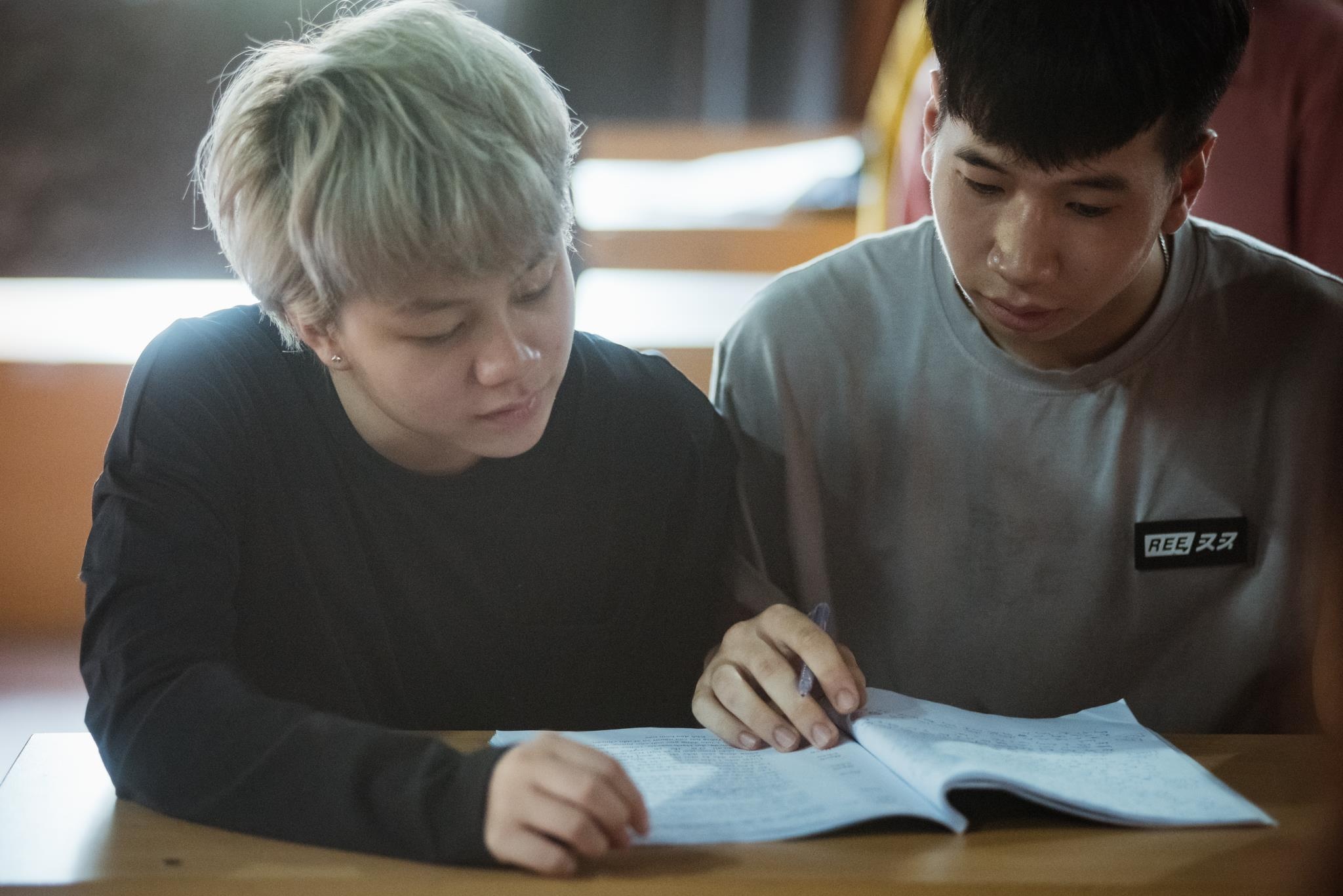 Bao Han Ve nha di con quay tro lai truong hoc anh 1