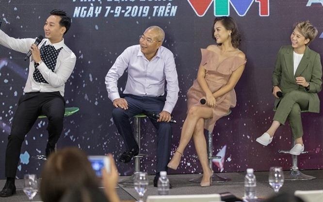 Minh Hà nè giao lưu với Thu Quỳnh và Về nhà đi con ảnh 2 Minh Ha ne giao luu voi Thu Quynh va Ve nha di con anh 2