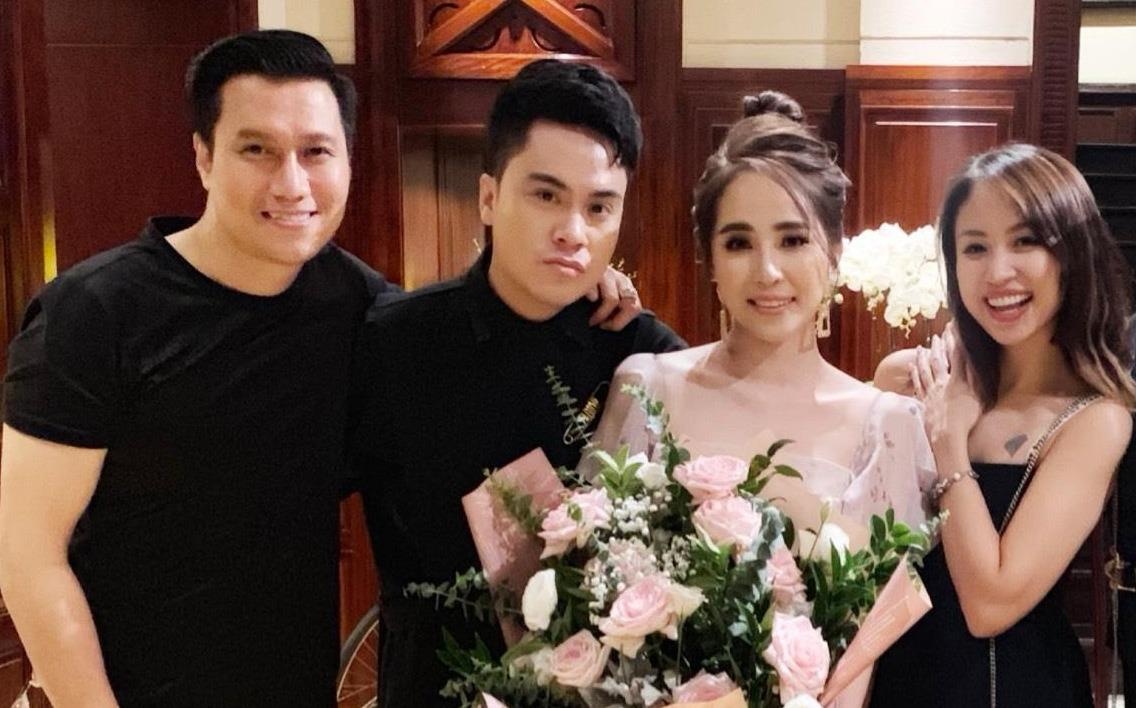 Sau VTV Awards, Quynh Nga don sinh nhat ben Viet Anh, Van Hugo hinh anh