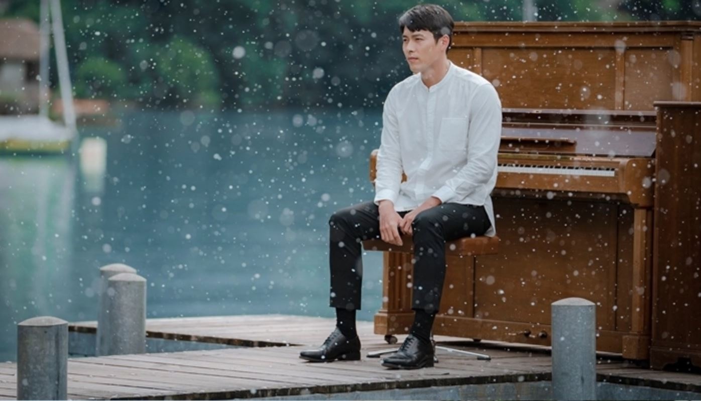 Thuy Si, Mong Co va nhung boi canh tuyet dep cua 'Ha canh noi anh' hinh anh