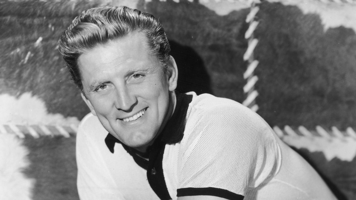 Tai tu Kirk Douglas qua doi o tuoi 103 hinh anh