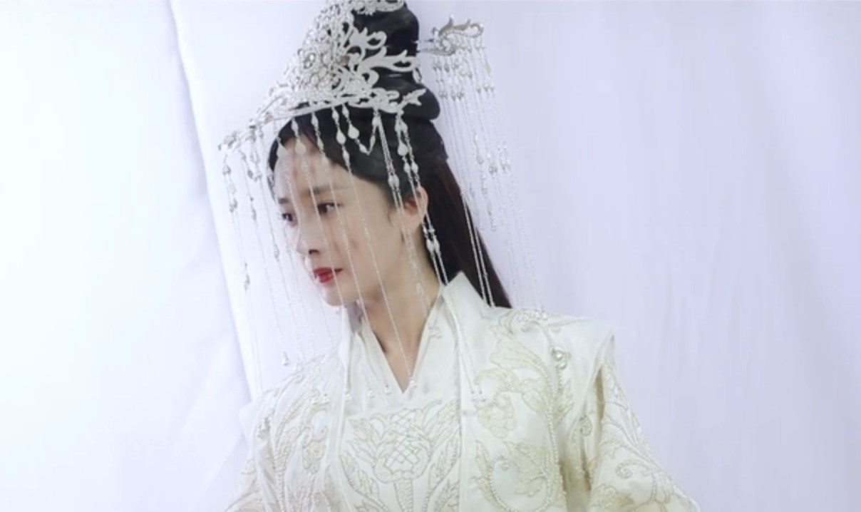 Duong Mich trong 'Cham thuong thu' anh 4