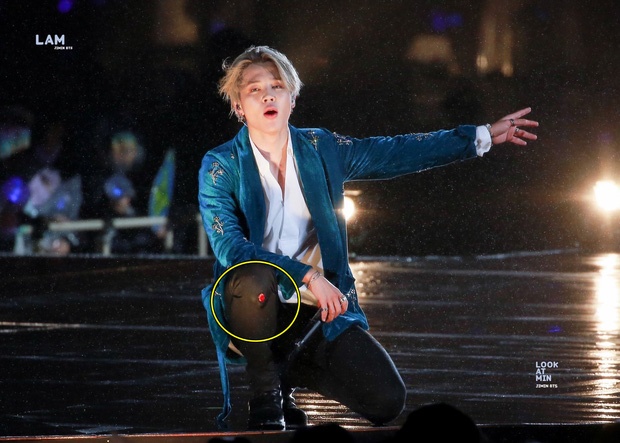 Jimin BTS rách quần ảnh 2 Jimin BTS rach quan anh 2