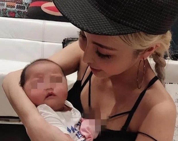 Sao nu Dai Loan bi to la nguoi thu ba, co con voi dai gia hinh anh