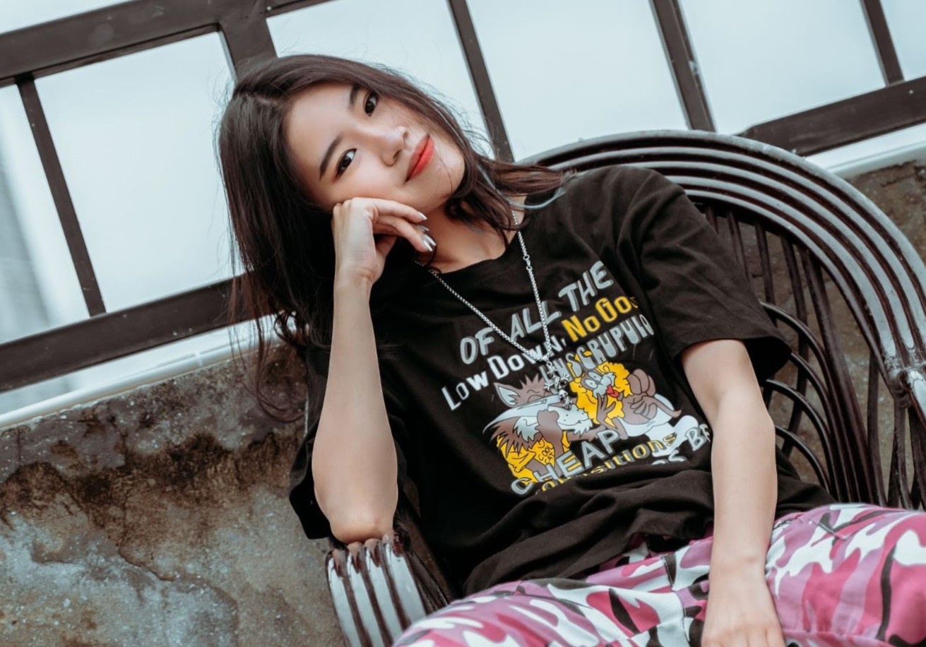 Hot girl 17 tuoi cua 'Hai phut hon' hat 'Hay trao cho anh' hinh anh