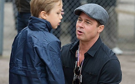 Angelina Jolie tin Brad Pitt la nguoi cha tot hinh anh