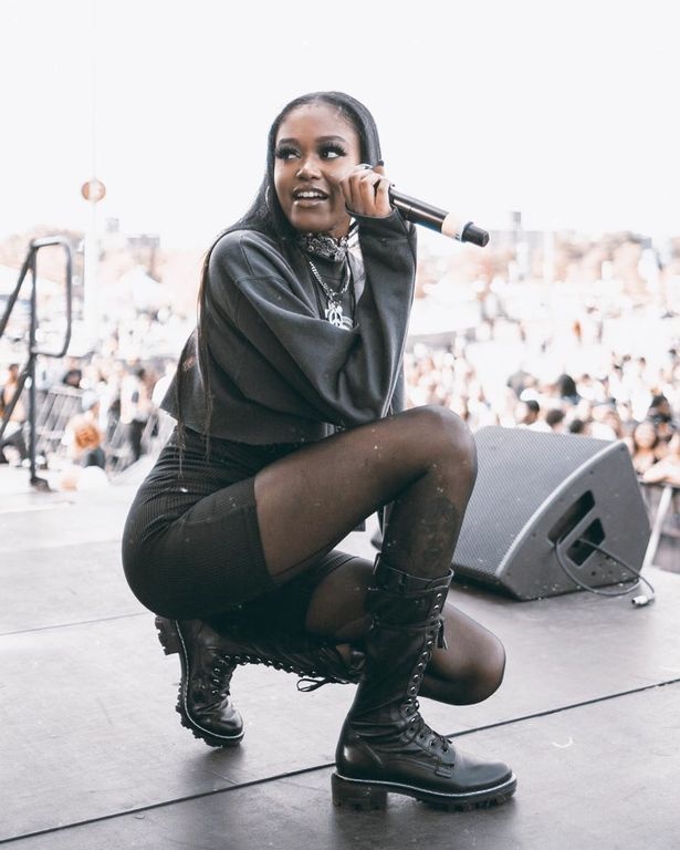 Chynna Rogers qua doi o tuoi 25 anh 1