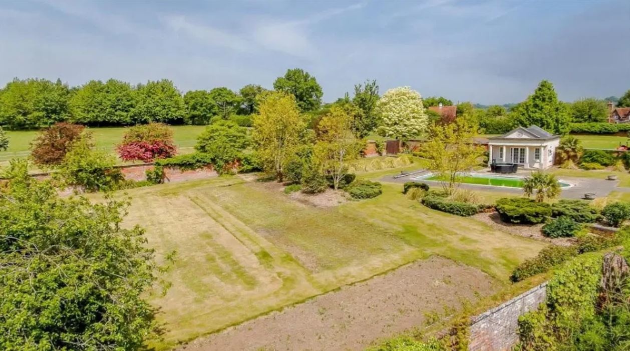 nha sao harry potter anh 5