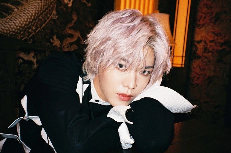 Yuta (NCT) bi chi trich vi tai tieng cua ban than hinh anh