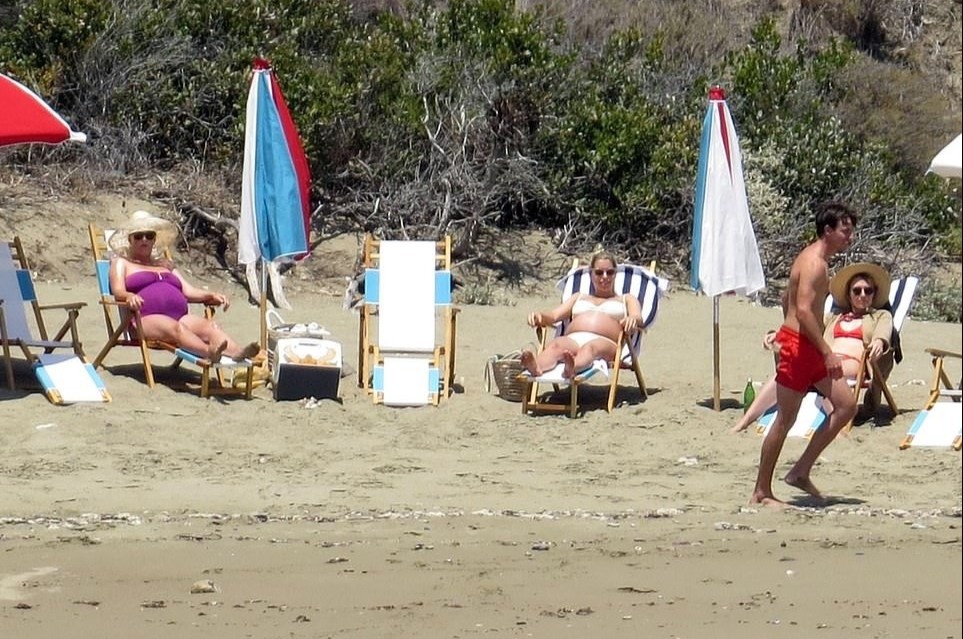 Katy Perry om bung bau di bien anh 2