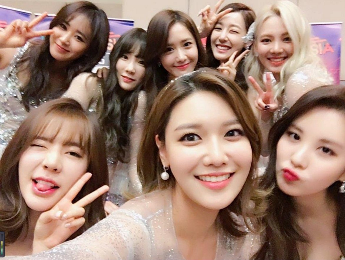 De che SNSD dang gong minh truoc nhung tran 'don roi' cua SM? hinh anh