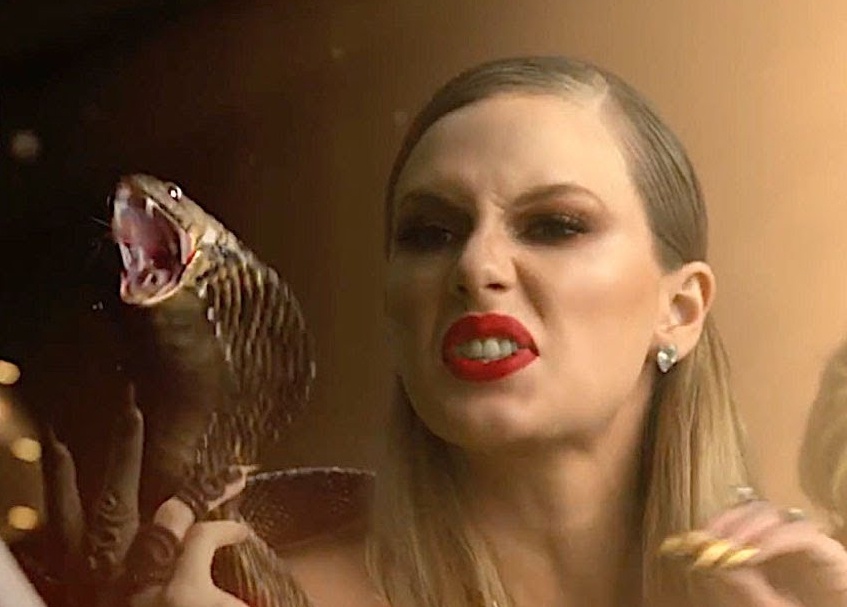 Cu truot chan dang bao dong cua Taylor Swift hinh anh