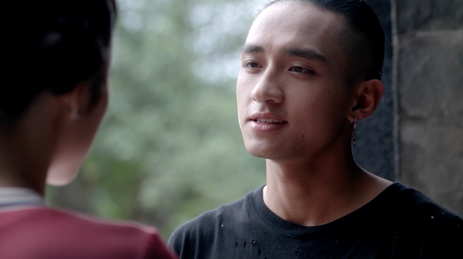 Tập 8 của Glee,  Glee phiên bản Việt,  Angela Phương Trinh trong Glee,  Rocker Nguyễn và Angela Phương Trinh ảnh 3 Tap 8 cua Glee,  Glee phien ban Viet,  Angela Phuong Trinh trong Glee,  Rocker Nguyen va Angela Phuong Trinh anh 3