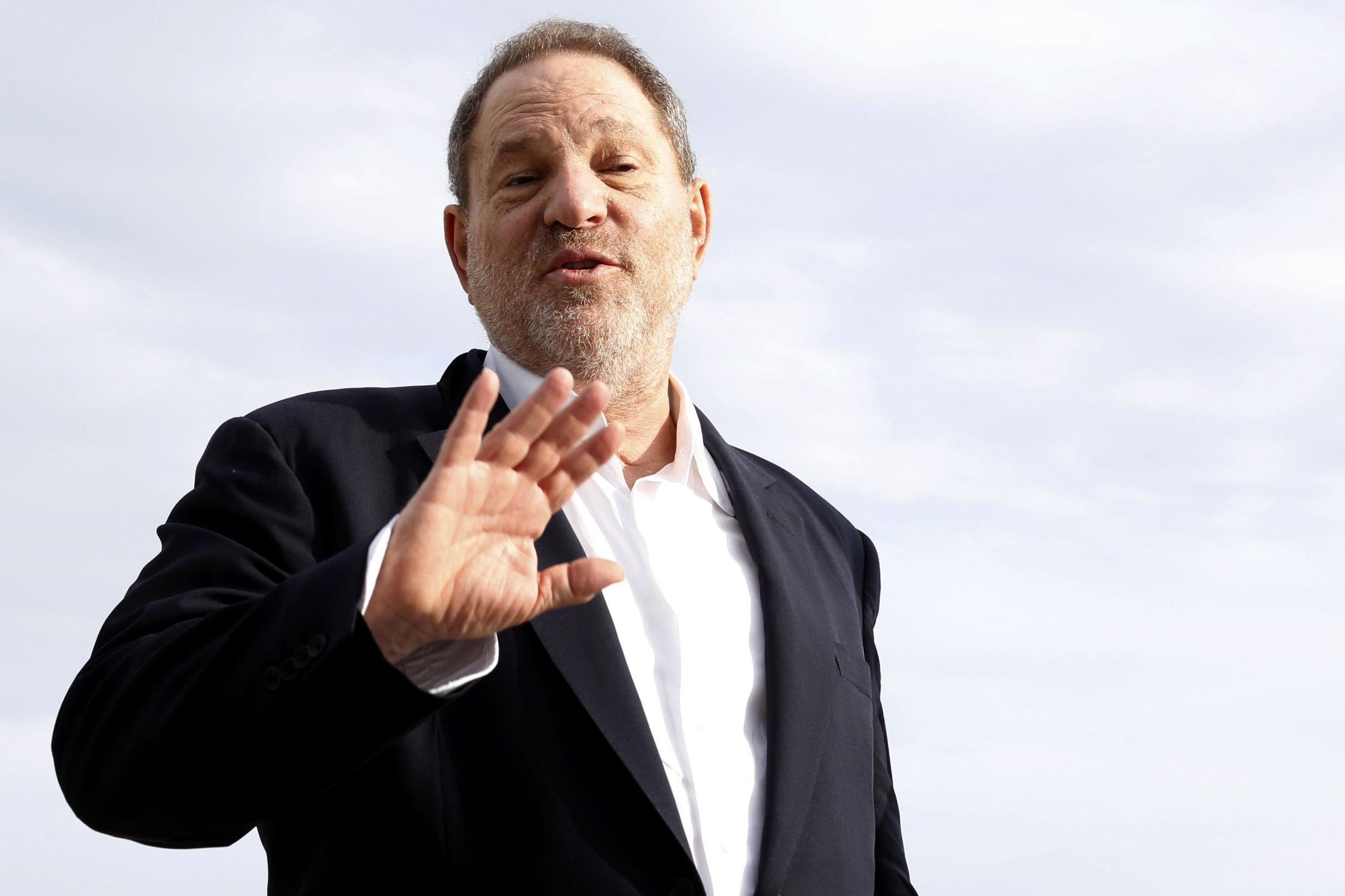 Harvey Weinstein bị kiện, bê bối sex của ông trùm Hollywood, Oscar đá Harvey Weinstein ảnh 1 Harvey Weinstein bi kien, be boi sex cua ong trum Hollywood, Oscar da Harvey Weinstein anh 1