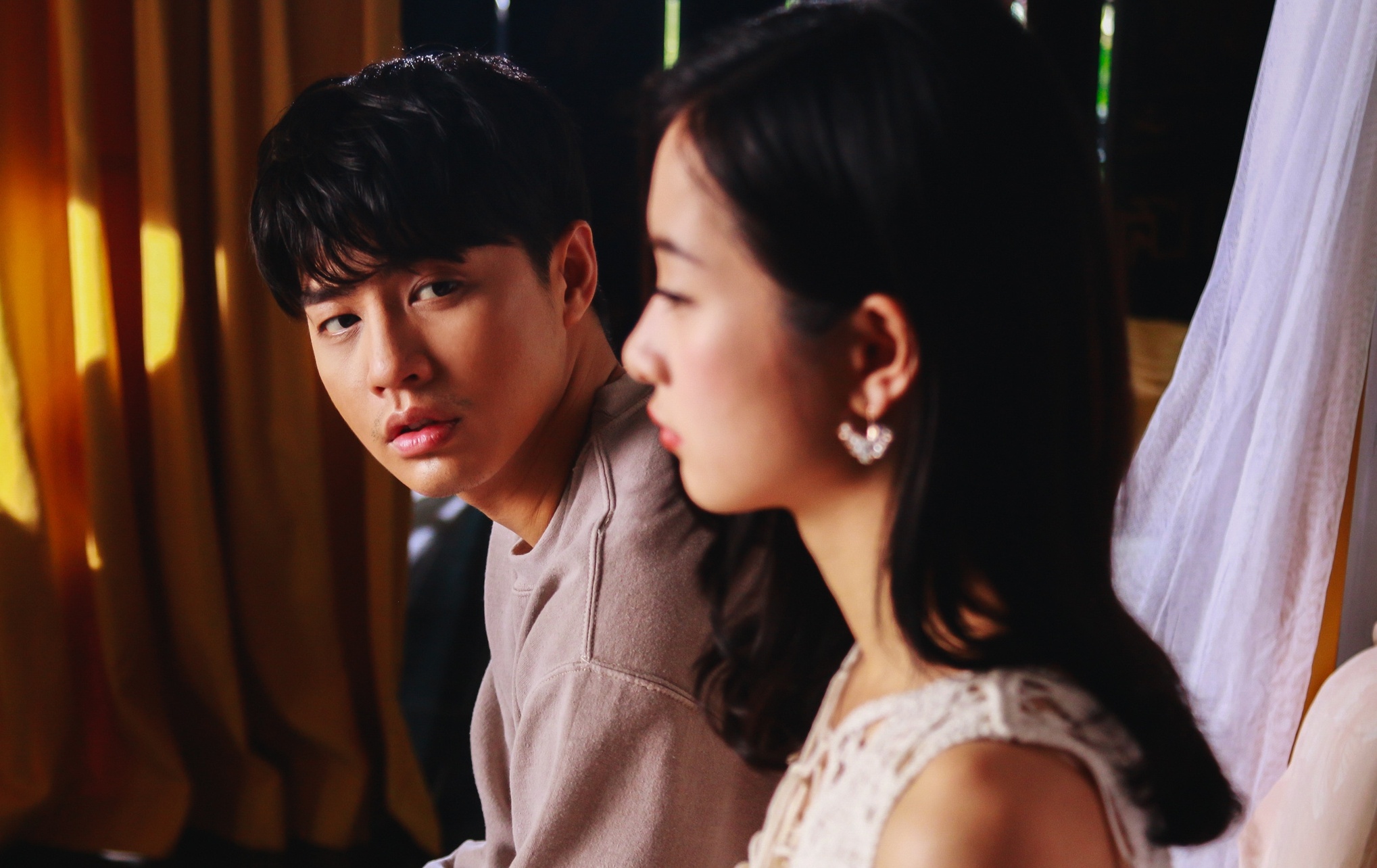 My Tam, Noo Phuoc Thinh canh tranh quyet liet tren he thong nhac so hinh anh