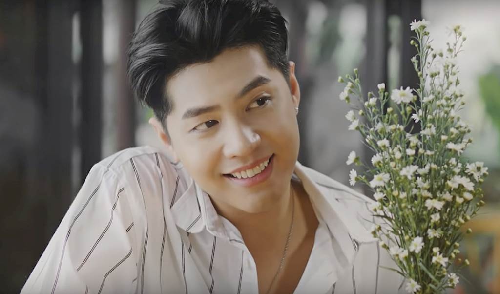 Dong Nhi - Noo Phuoc Thinh: Hoi ngo hay doi dau tren bang xep hang? hinh anh