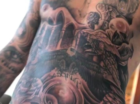 Justin Bieber xam kin nguoi hinh anh