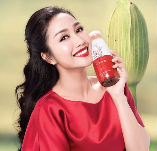 Nguoi dep quang cao cho lo hang 11 ty anh 1