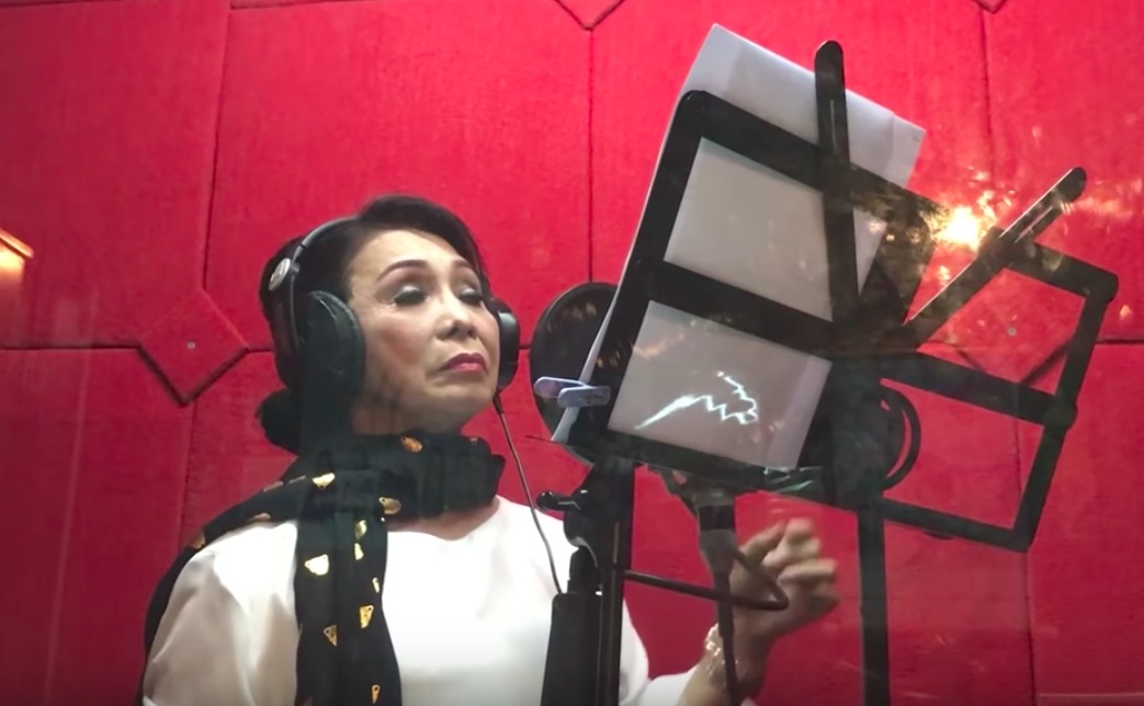 Em gai mua phien ban cai luong - NSND Bach Tuyet hinh anh