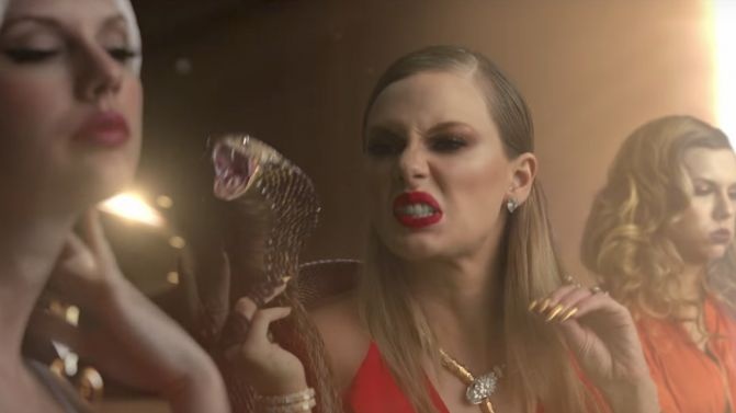 Uyen Linh ra album anh 3