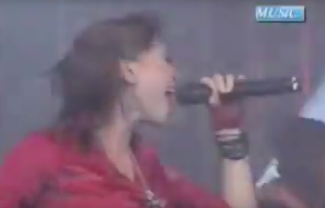 Ngo Thanh Van lo giong yeu kem, khong the lam ca si hinh anh