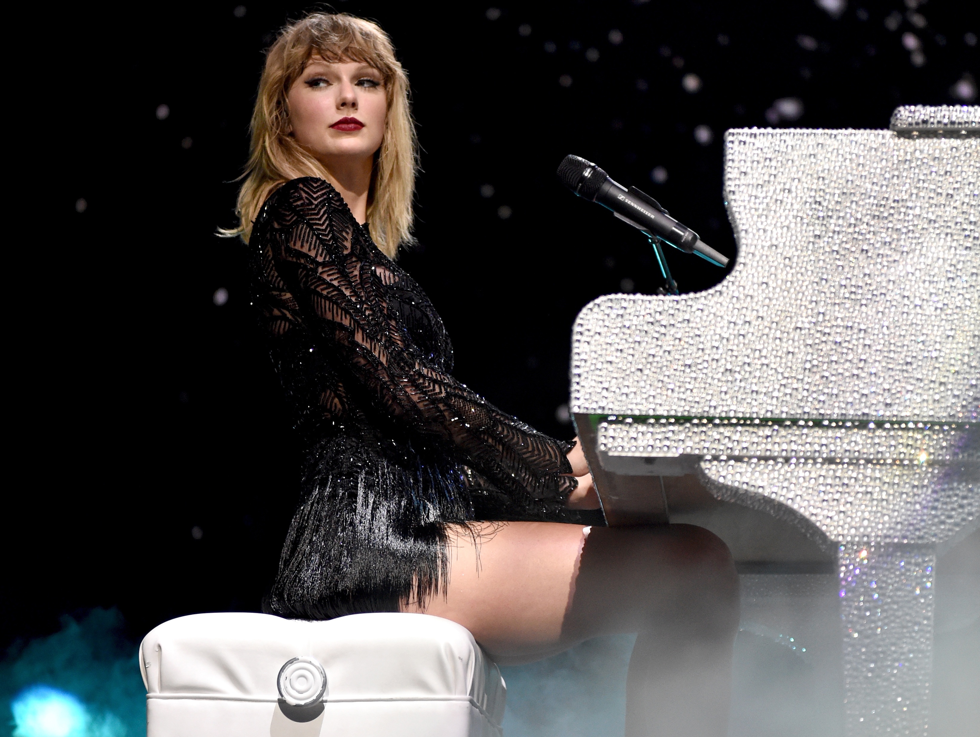 những ca khúc được nghe nhiều nhất ảnh 3 nhung ca khuc duoc nghe nhieu nhat anh 3