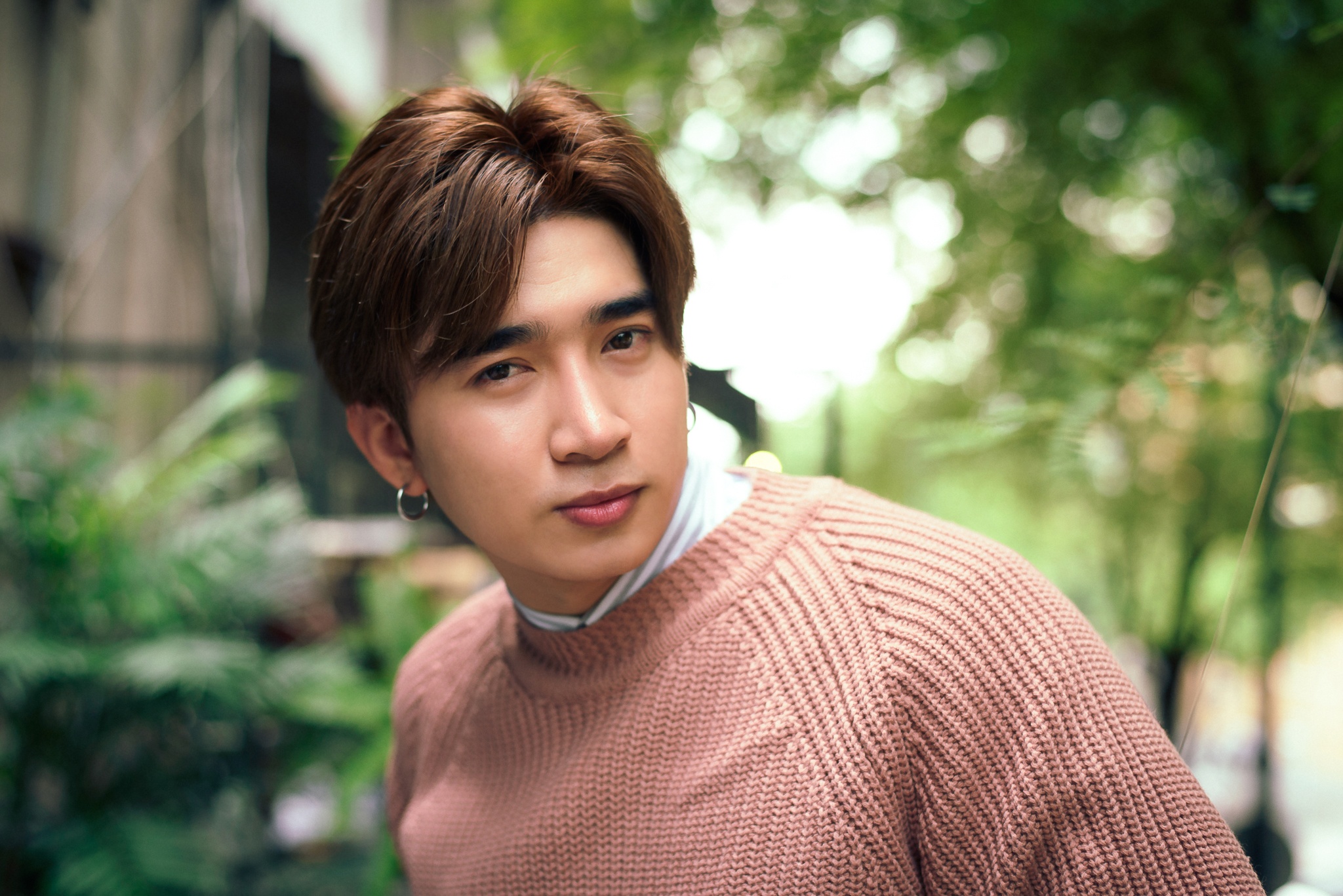 Chi Dan: 'Fan cua toi dong khong kem Son Tung M-TP' hinh anh