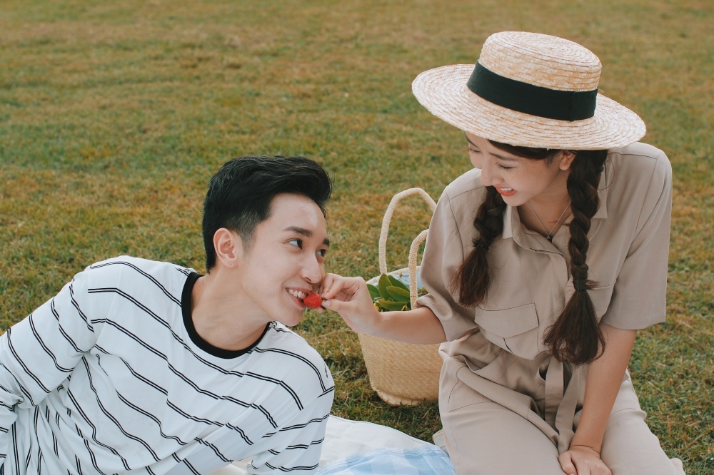 Tinh yeu cham tre - Monstar hinh anh