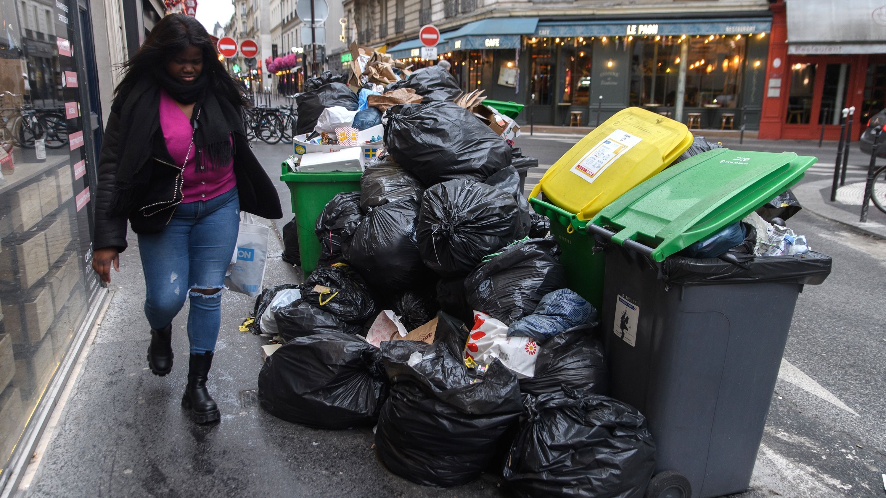 Pháp,  Paris,  rác thải,  du lịch ảnh 2 Phap,  Paris,  rac thai,  du lich anh 2