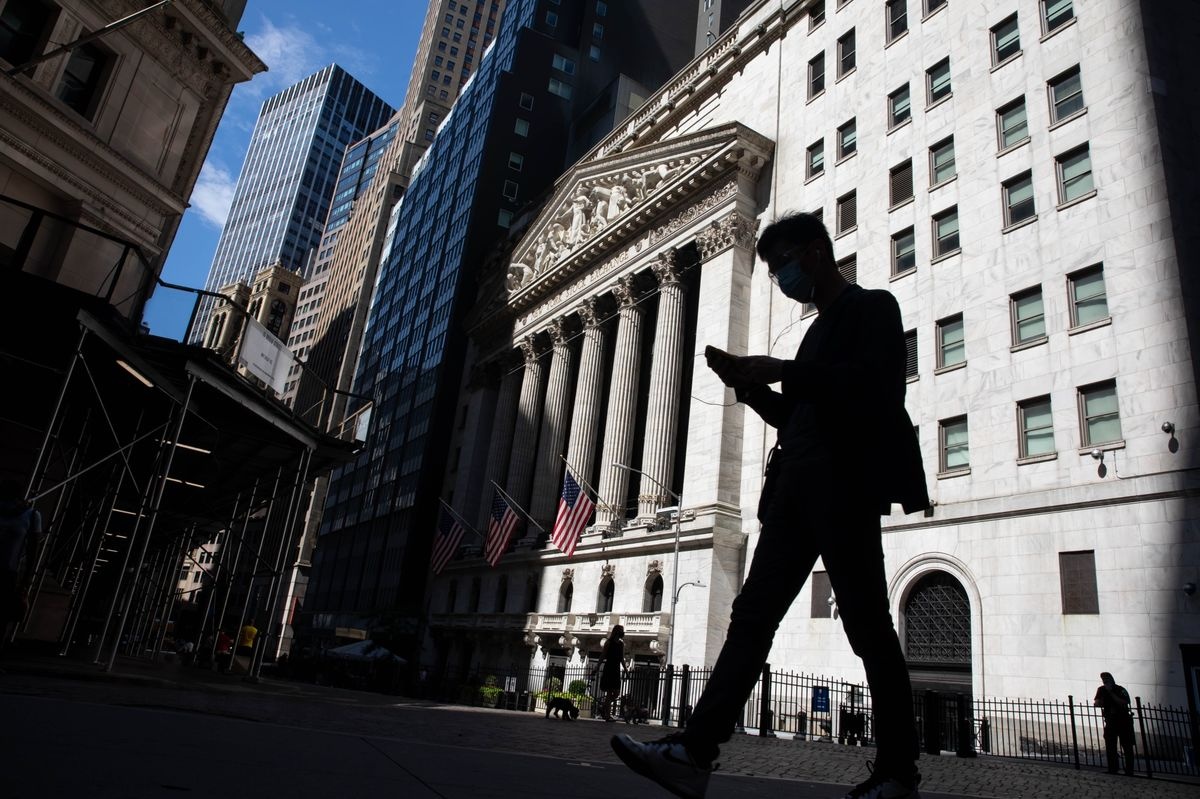 ChatGPT bi Pho Wall quay lung hinh anh