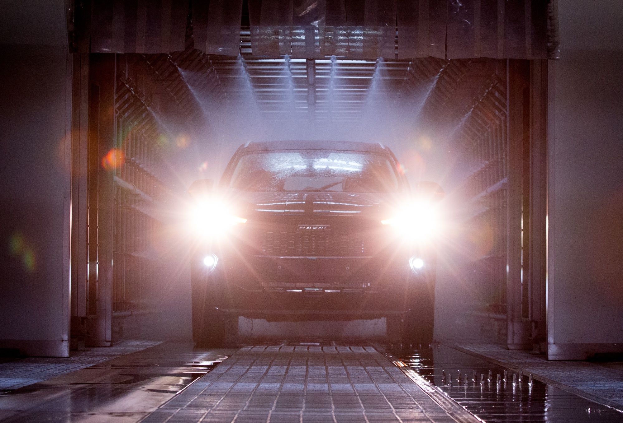 Oto Trung Quoc dat hang tai Nga hinh anh