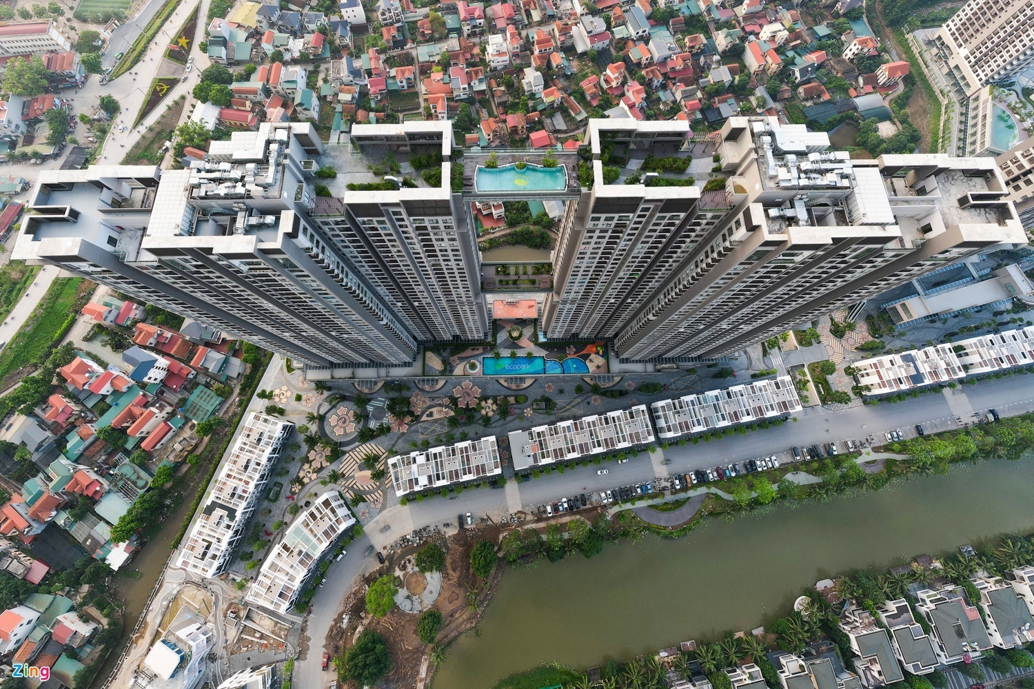 thi truong nha dat anh 1