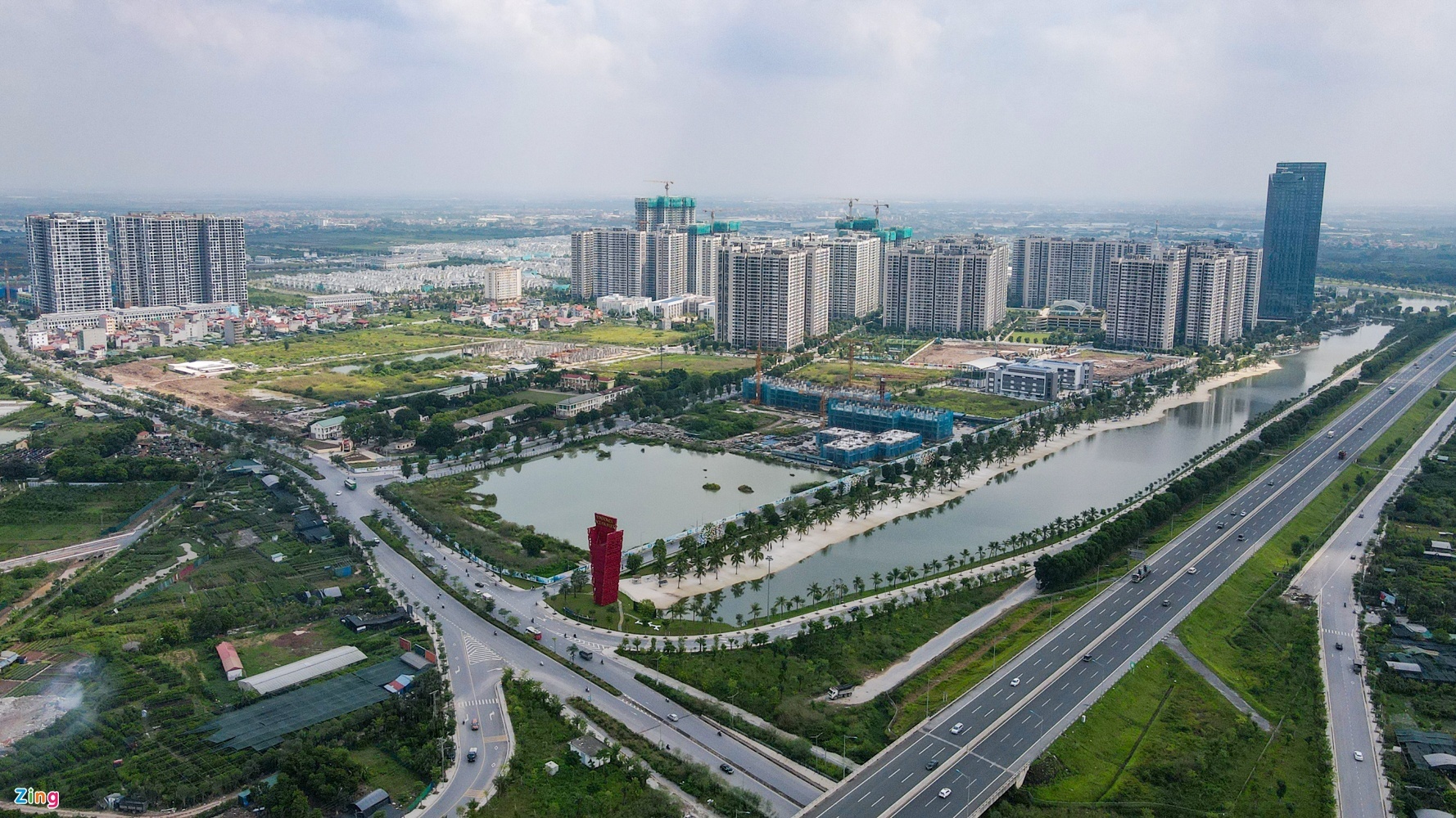 thi truong nha dat anh 2