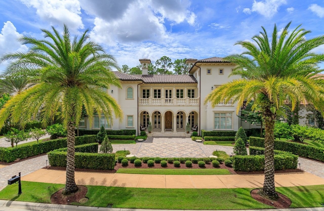 Disney,  biet thu disney,  Golden Oak anh 1