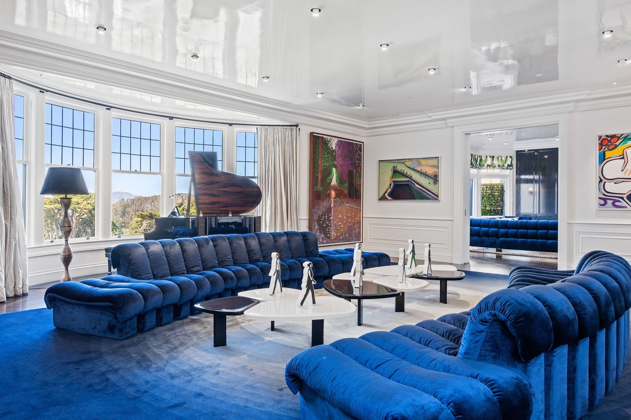 Ben trong can dinh thu 106 tuoi tri gia 36 trieu USD hinh anh