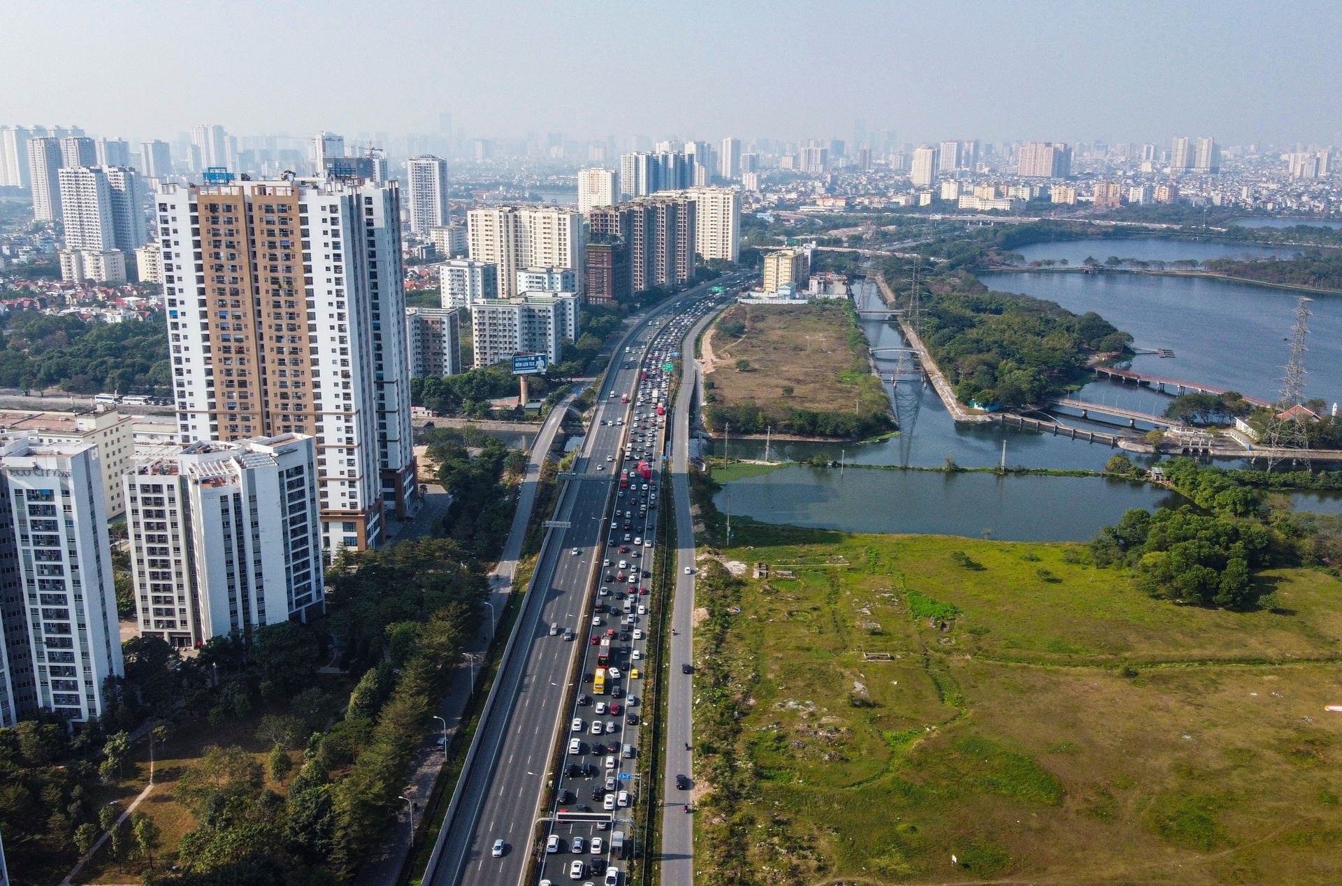 Con sot di qua, dat nen Ha Noi dong loat ha gia hinh anh