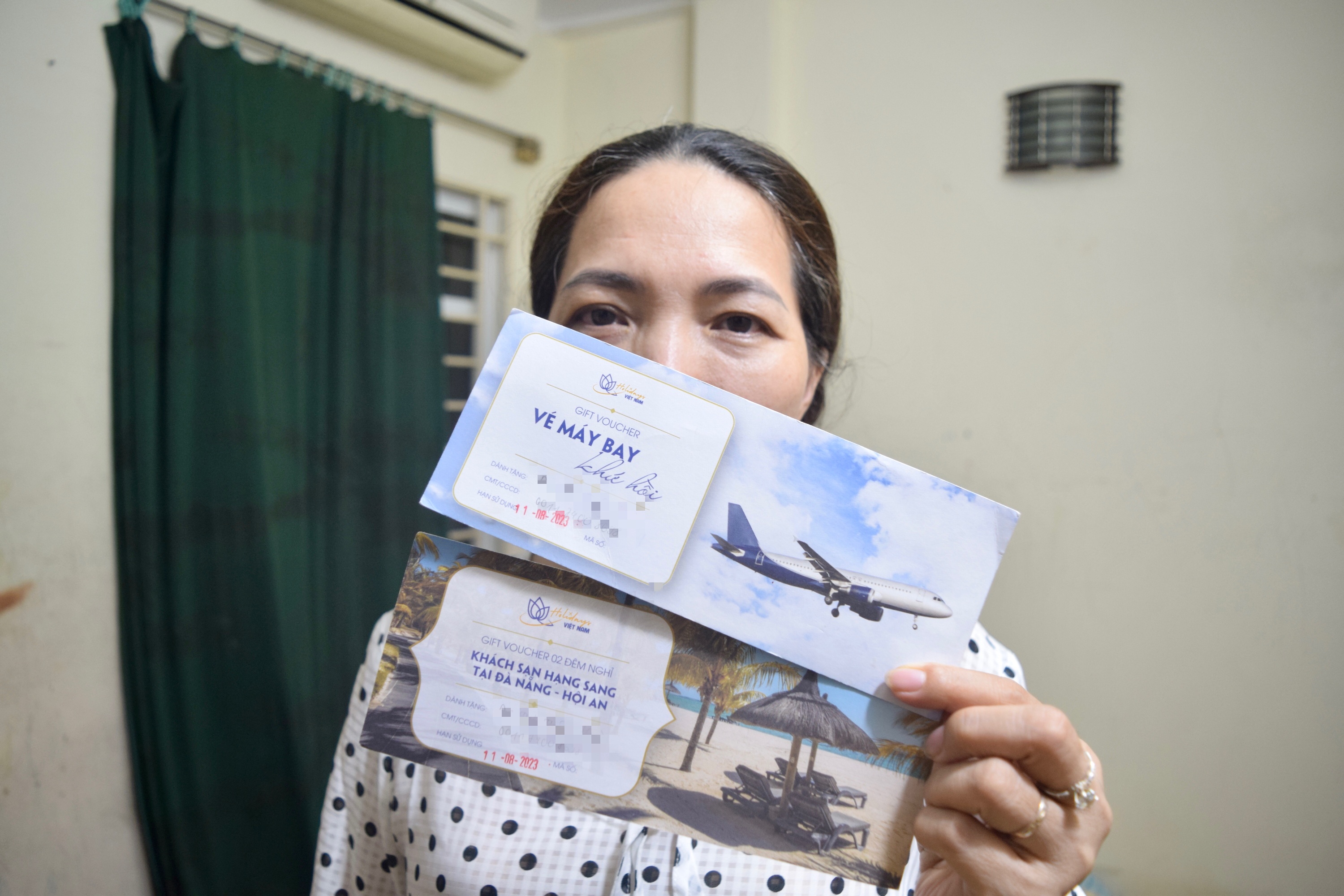 Nhieu khach hang to Cong ty Holidays Viet Nam lua dao hinh anh