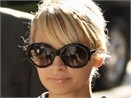 Nicole Richie ban ao cuoi hinh anh