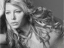 Jessica Biel “phot lo” hai tu ket hon hinh anh