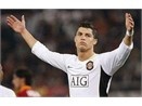 C.Ronaldo phai ve MU truoc 28/7 hinh anh