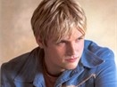 Nick Carter han gan cung me hinh anh