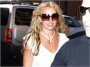 Britney Spears tra 900.000 do an phi hinh anh