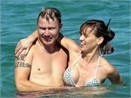 Mika Hakkinen hen ho vu nu thoat y hinh anh