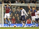 Clip Tottenham bi Aston Villa ‘ha sat’ hinh anh