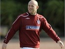 Rooney 'xuong toc' lay hen? hinh anh