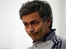 Fan kiem loi 20.000 bang tu Mourinho hinh anh